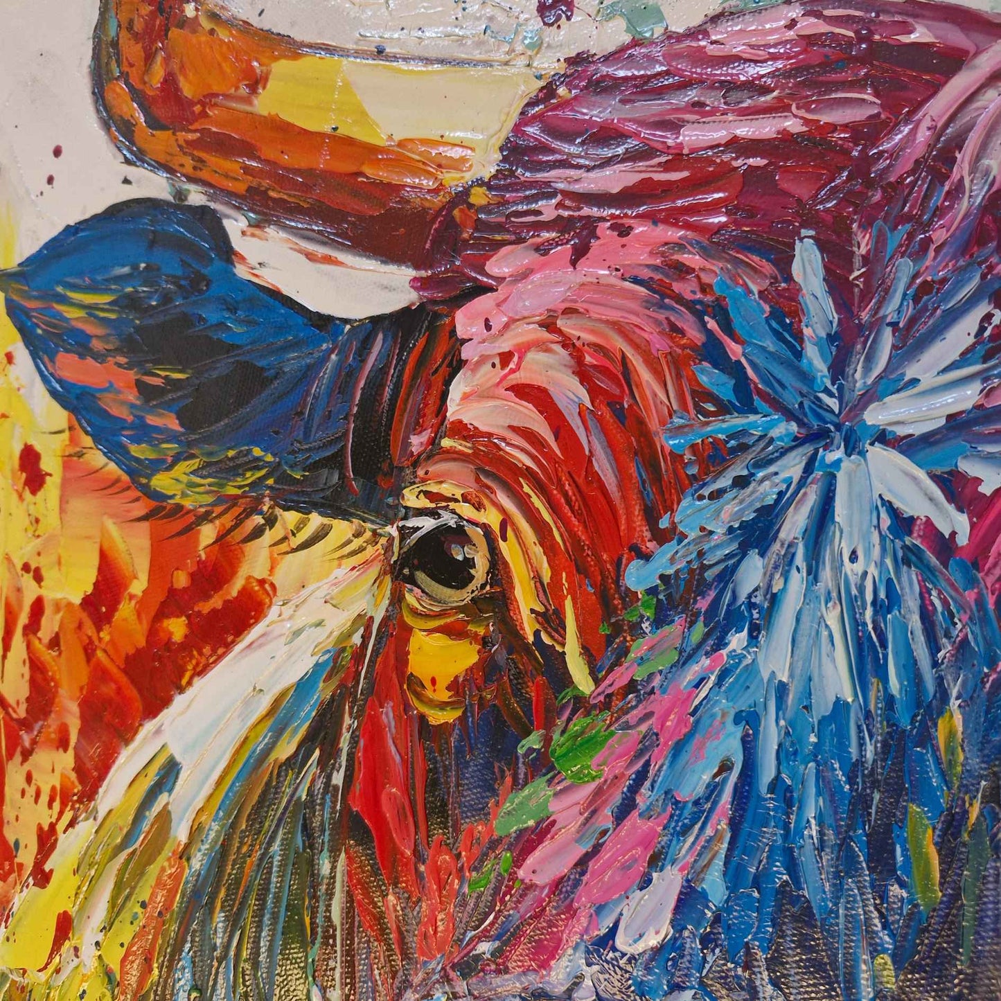 Toro corriendo en pintura al óleo colorida