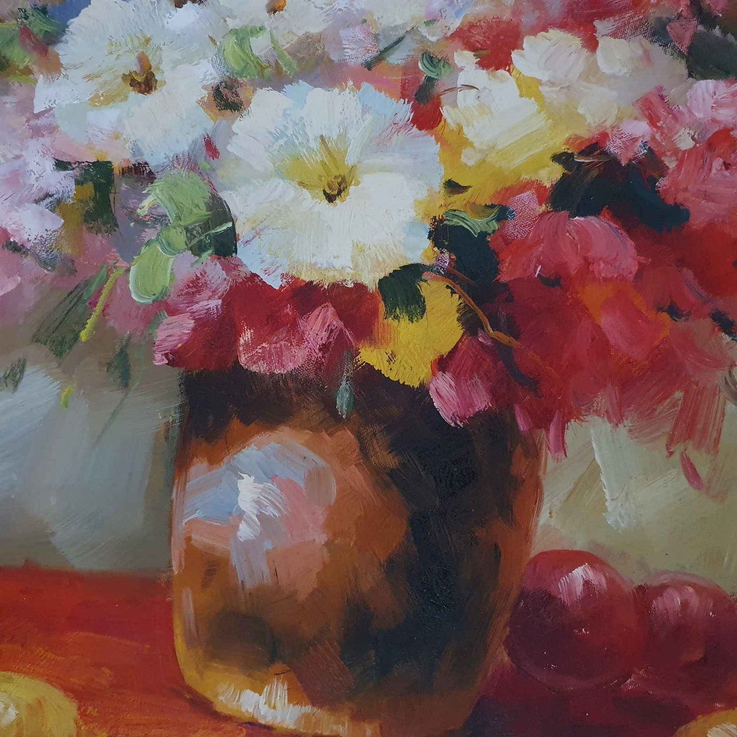 Obra de arte al óleo con flores y frutas naturales