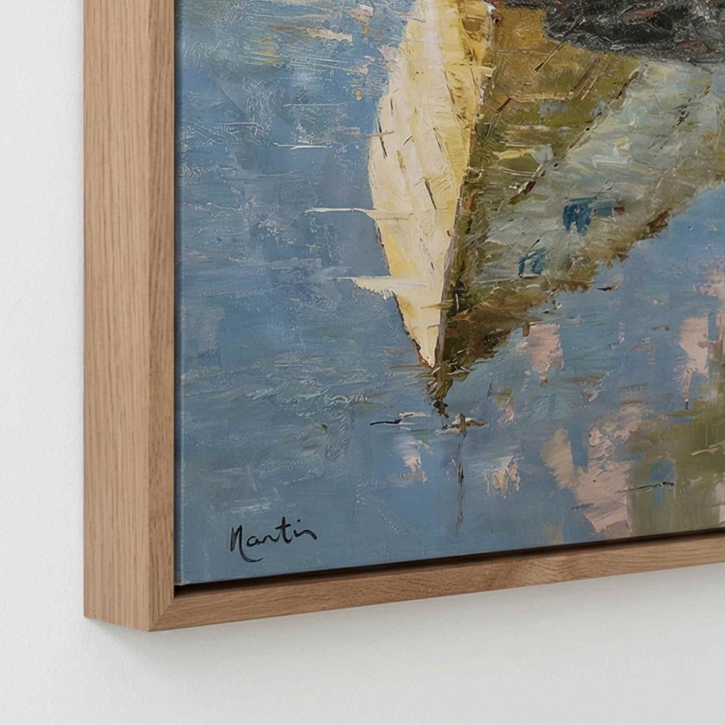 Obra artística de barca flotando, hecha a mano