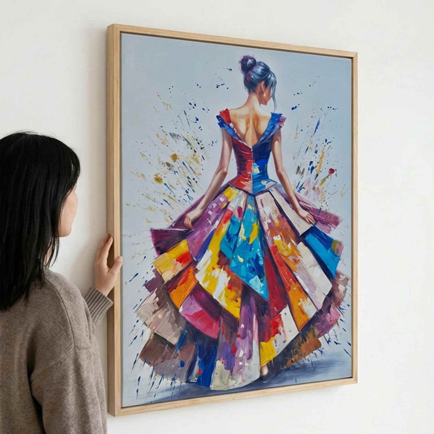 Lienzo vertical con arte moderno de mujer elegante