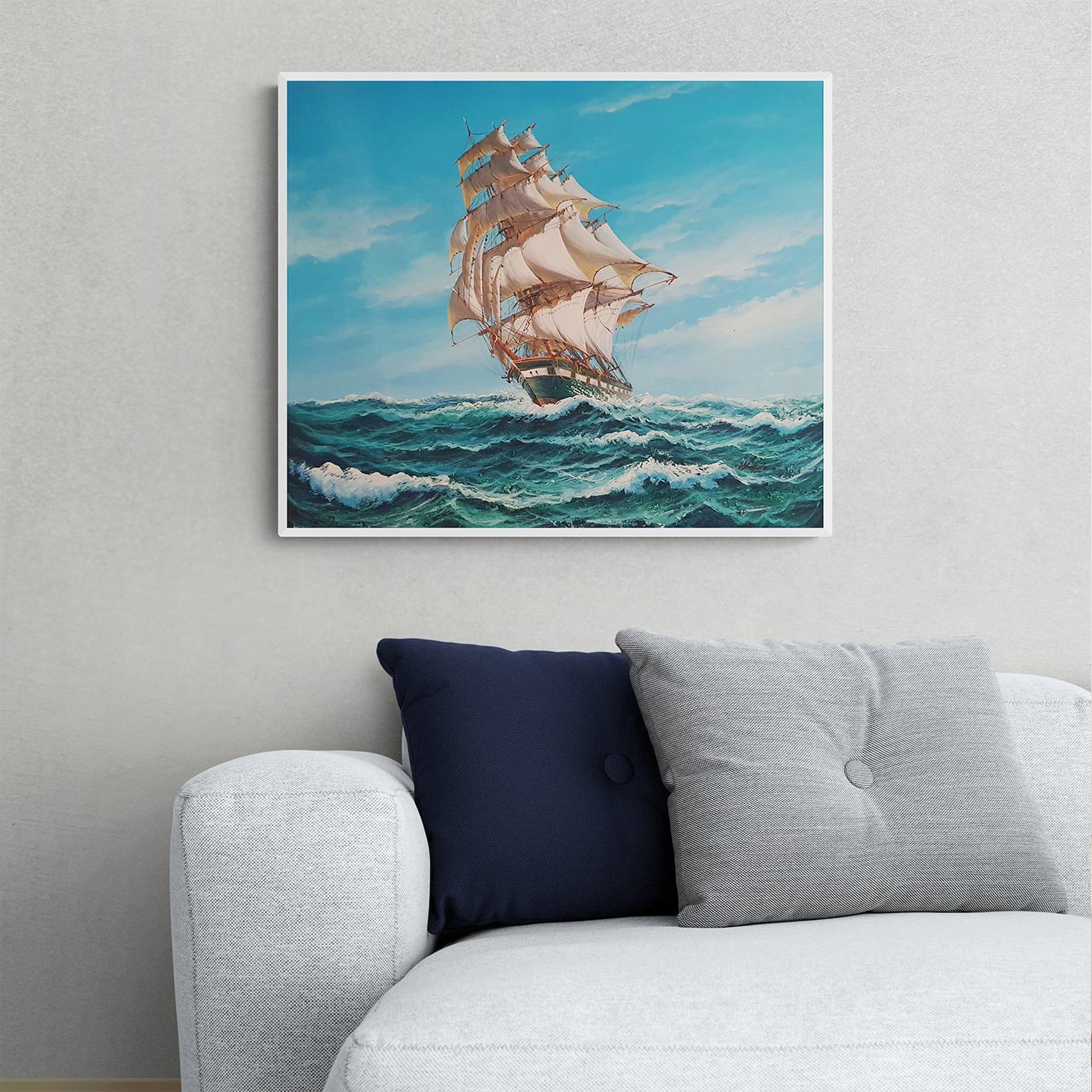 Cuadro de mar pintado a mano con barco en estilo realista