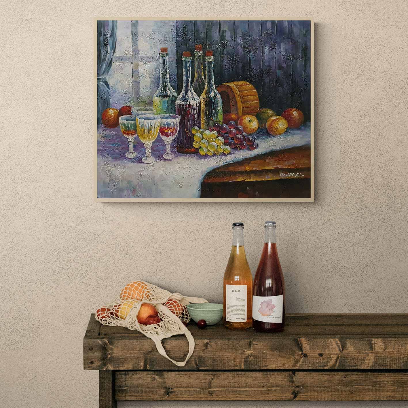 Pintura de bodegón con copas botellas y uvas